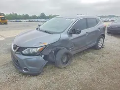 JN1BJ1CR3JW255507 2018 NISSAN ROGUE