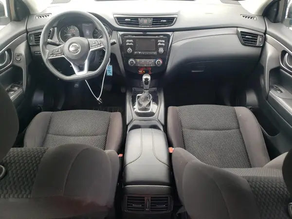 JN1BJ1CR3JW256057 2018 NISSAN ROGUE - Image 8
