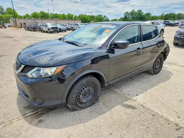 JN1BJ1CR3JW257449 2018 NISSAN ROGUE - Image 1