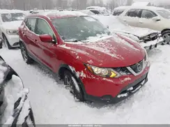 JN1BJ1CR3JW258987 2018 NISSAN ROGUE