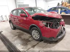 JN1BJ1CR3JW258990 2018 NISSAN ROGUE
