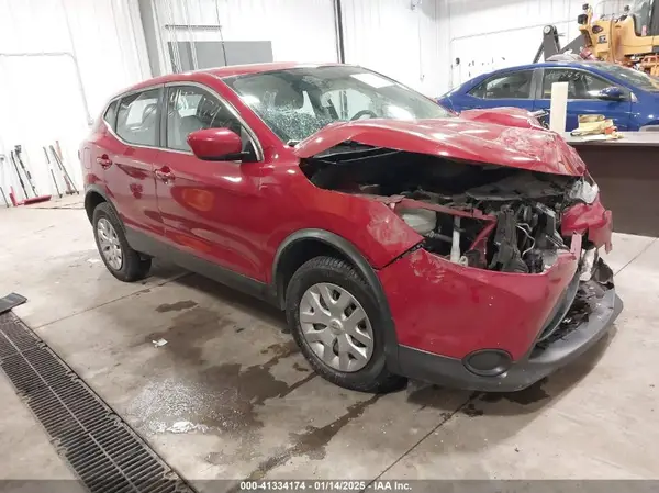 JN1BJ1CR3JW258990 2018 NISSAN ROGUE - Image 1
