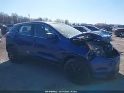JN1BJ1CR3JW262439 2018 NISSAN ROGUE