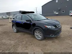 JN1BJ1CR3JW281038 2018 NISSAN ROGUE