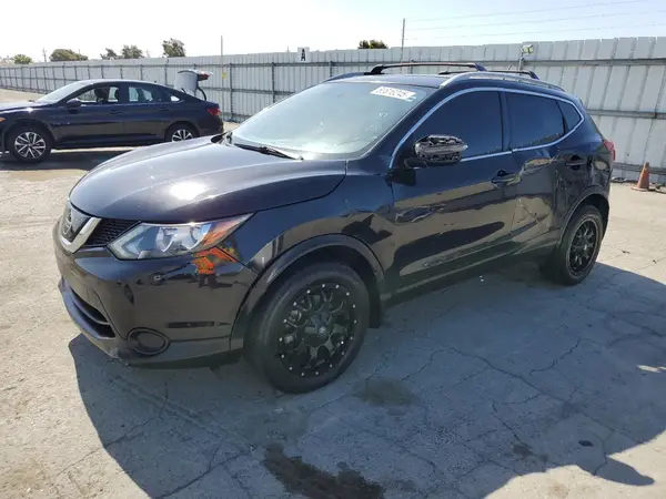 JN1BJ1CR3JW283422 2018 NISSAN ROGUE - Image 1