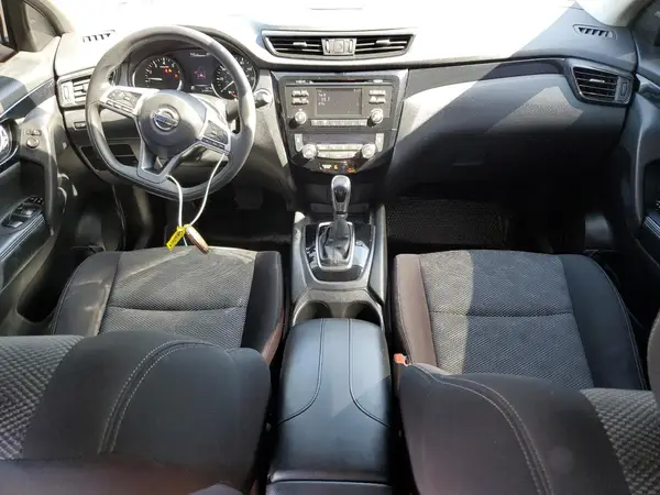 JN1BJ1CR3JW283422 2018 NISSAN ROGUE - Image 8