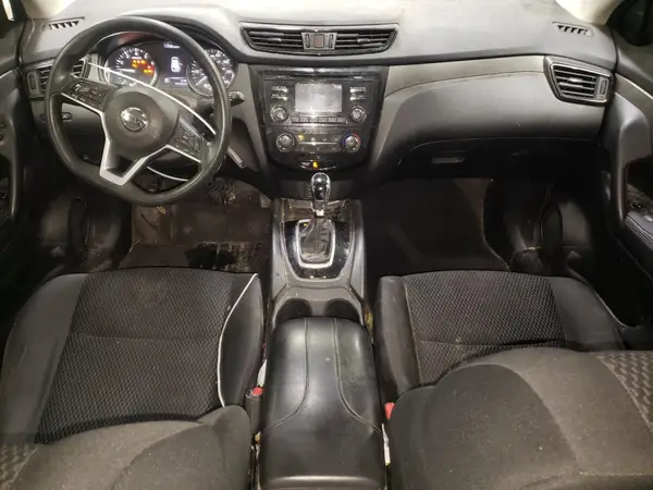 JN1BJ1CR3JW283646 2018 NISSAN ROGUE - Image 8