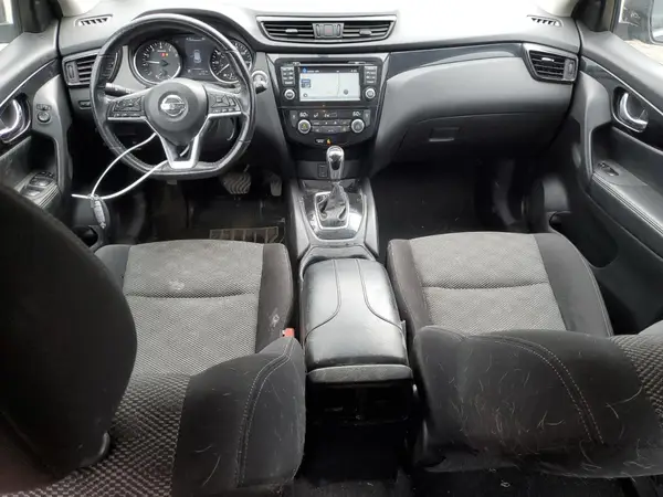 JN1BJ1CR3JW294162 2018 NISSAN ROGUE - Image 8