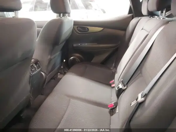 JN1BJ1CR3KW326562 2019 NISSAN ROGUE - Image 8