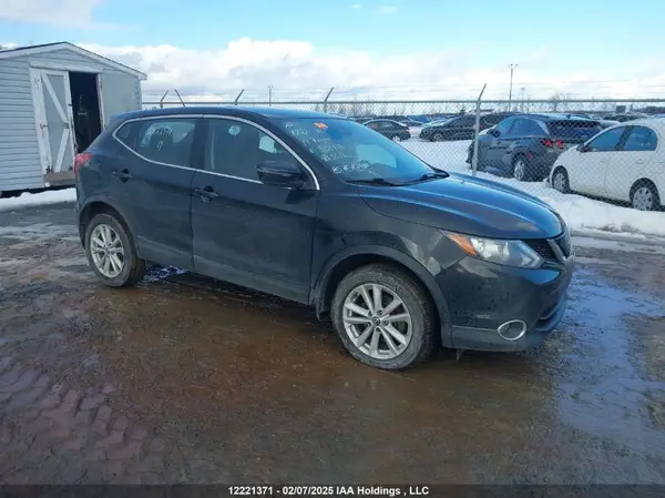 JN1BJ1CR3KW332197 2019 NISSAN ROGUE - Image 1