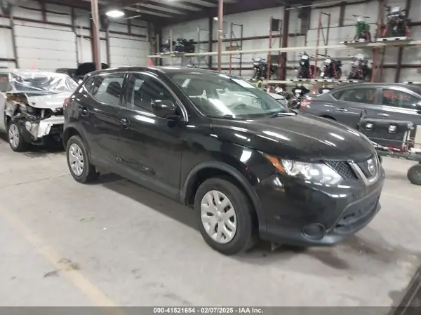 JN1BJ1CR3KW340333 2019 NISSAN ROGUE - Image 1