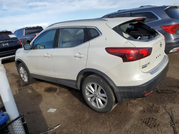JN1BJ1CR3KW352613 2019 NISSAN ROGUE - Image 2