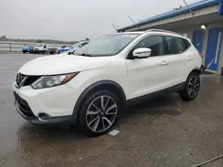 JN1BJ1CR4HW103844 2017 NISSAN ROGUE