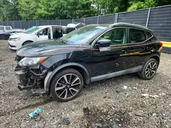 JN1BJ1CR4HW105142 2017 NISSAN ROGUE