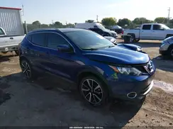 JN1BJ1CR4HW106288 2017 NISSAN ROGUE