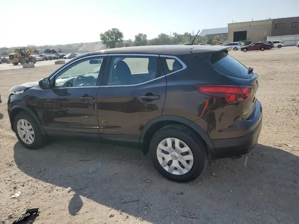 JN1BJ1CR4HW106923 2017 NISSAN ROGUE - Image 2