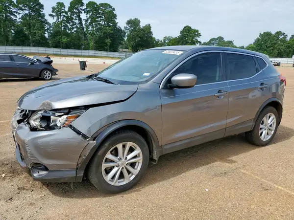 JN1BJ1CR4HW113953 2017 NISSAN ROGUE - Image 1