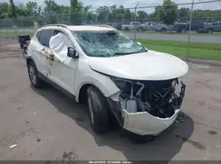 JN1BJ1CR4HW119719 2017 NISSAN ROGUE