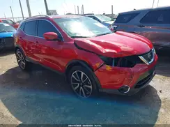 JN1BJ1CR4HW128467 2017 NISSAN ROGUE