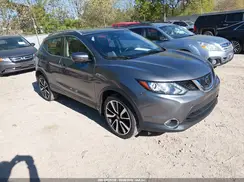 JN1BJ1CR4HW143549 2017 NISSAN ROGUE