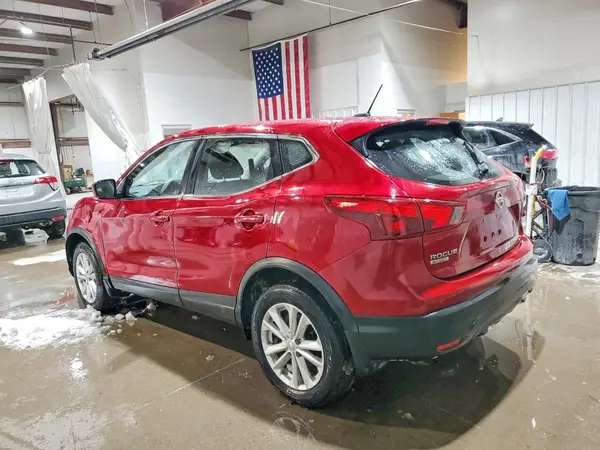 JN1BJ1CR4HW143809 2017 NISSAN ROGUE - Image 2