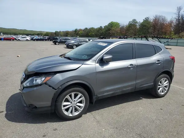 JN1BJ1CR4JW203299 2018 NISSAN ROGUE - Image 1