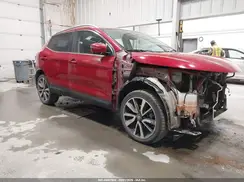JN1BJ1CR4JW208308 2018 NISSAN ROGUE