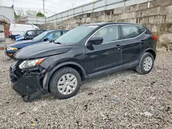 JN1BJ1CR4JW255631 2018 NISSAN ROGUE
