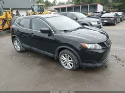 JN1BJ1CR4JW265656 2018 NISSAN ROGUE