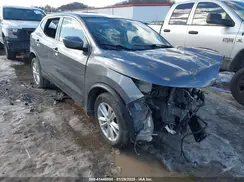 JN1BJ1CR4JW266998 2018 NISSAN ROGUE