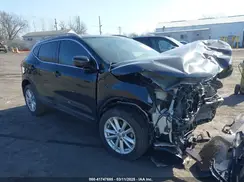 JN1BJ1CR4JW267889 2018 NISSAN ROGUE