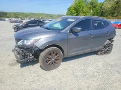 JN1BJ1CR4JW268315 2018 NISSAN ROGUE