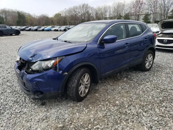 JN1BJ1CR4JW285258 2018 NISSAN ROGUE - Image 1