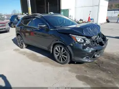 JN1BJ1CR4JW286507 2018 NISSAN ROGUE