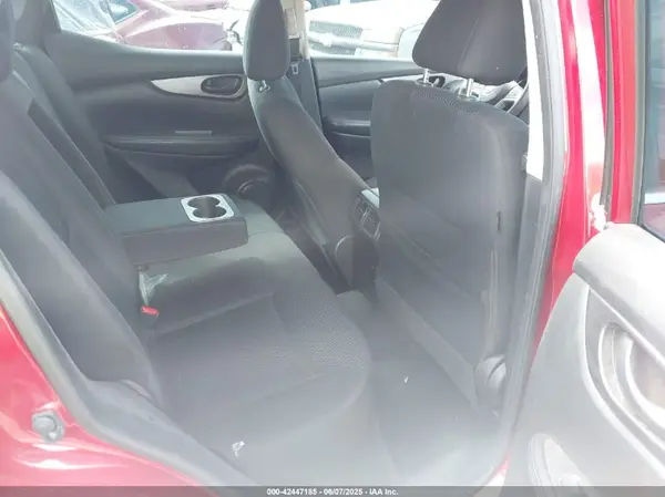 JN1BJ1CR4JW289276 2018 NISSAN ROGUE - Image 8