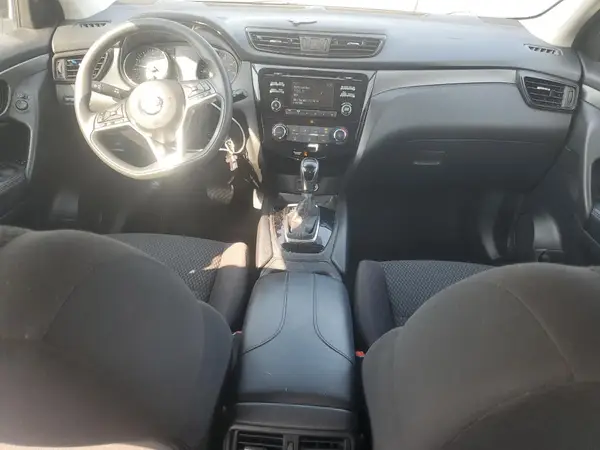 JN1BJ1CR4JW291710 2018 NISSAN ROGUE - Image 8