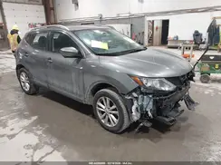 JN1BJ1CR4JW600737 2018 NISSAN ROGUE