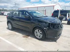 JN1BJ1CR4JW600950 2018 NISSAN ROGUE