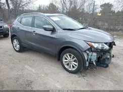 JN1BJ1CR4KW318132 2019 NISSAN ROGUE