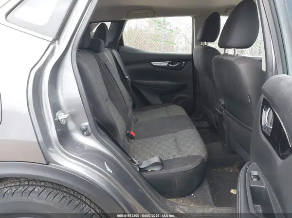 JN1BJ1CR4KW318132 2019 NISSAN ROGUE - Image 8