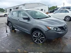 JN1BJ1CR4KW324996 2019 NISSAN ROGUE