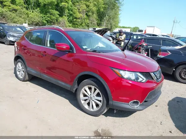 JN1BJ1CR4KW330300 2019 NISSAN ROGUE - Image 1