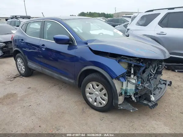 JN1BJ1CR4KW330667 2019 NISSAN ROGUE - Image 1