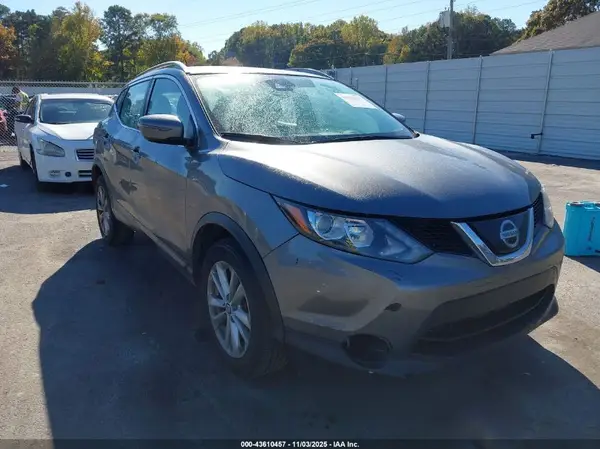 JN1BJ1CR4KW628393 2019 NISSAN ROGUE - Image 1