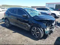 JN1BJ1CR5HW102668 2017 NISSAN ROGUE