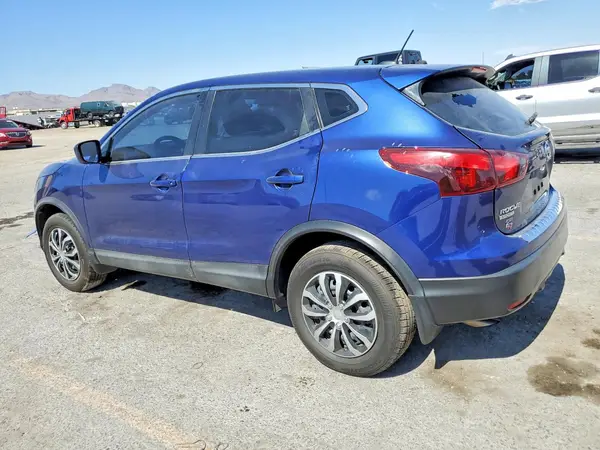 JN1BJ1CR5HW102749 2017 NISSAN ROGUE - Image 2