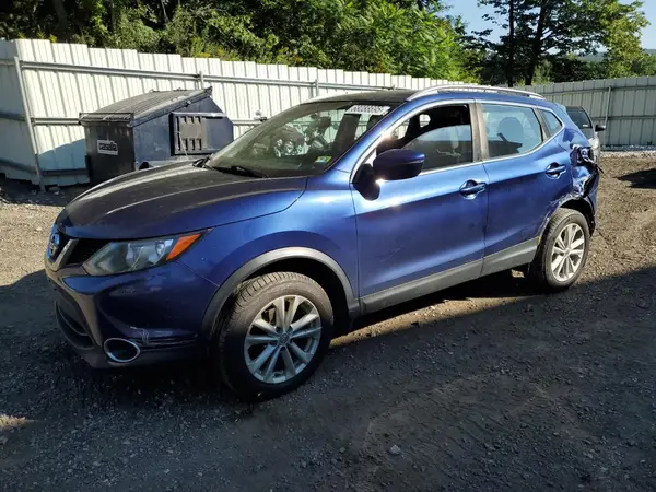 JN1BJ1CR5HW102766 2017 NISSAN ROGUE - Image 1