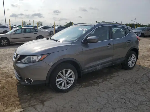 JN1BJ1CR5HW105229 2017 NISSAN ROGUE - Image 1
