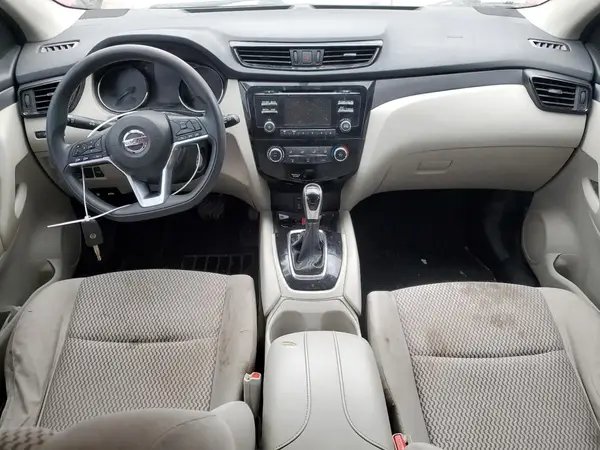 JN1BJ1CR5HW107594 2017 NISSAN ROGUE - Image 8