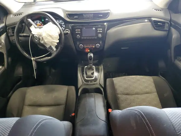 JN1BJ1CR5HW110236 2017 NISSAN ROGUE - Image 8